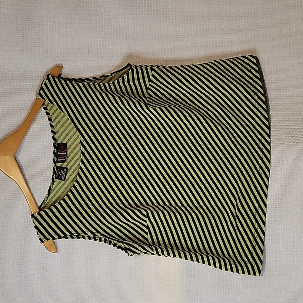 R&K Originals Woman Sleeveless Blouse